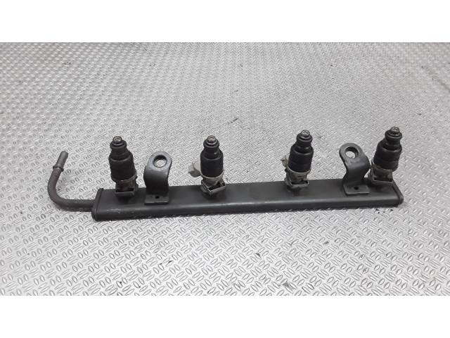 Комплект форсунок MR988977 Smart ForFour I для бензинового двигателя 1.3