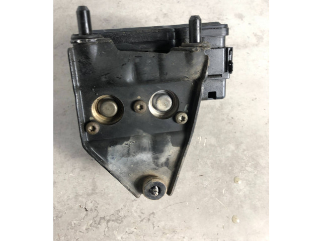 Блок АБС 1K0907379BM, 1K0614517ED Volkswagen Touran I 2003 - 2010 года