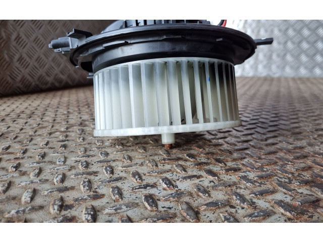 Вентилятор печки    H201289061, 3QF819021   Volkswagen Tiguan Allspace