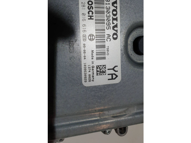 Блок управления двигателя 1039S30929   Volvo V70