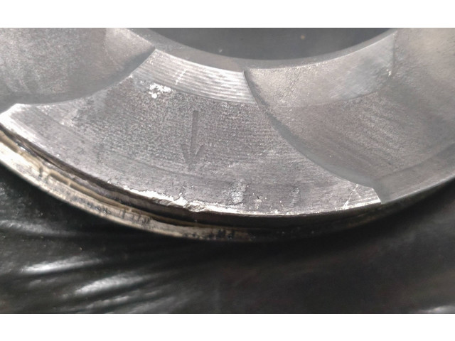 Поршень с шатуном 4N14 Mitsubishi Outlander