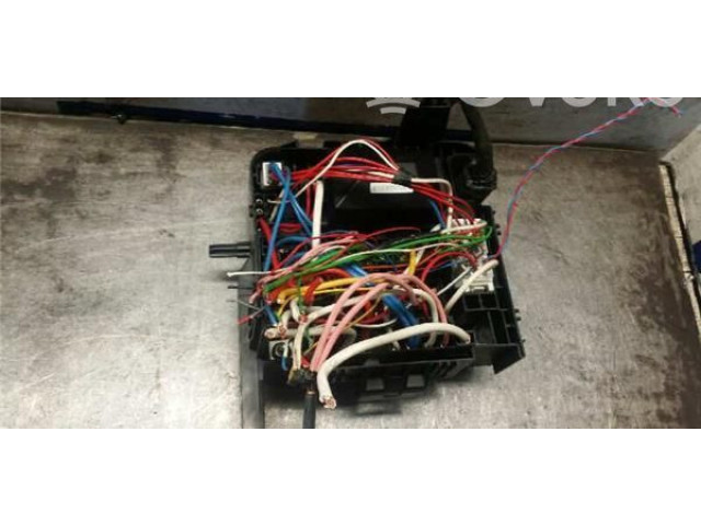 Блок предохранителей 919510Q000   KIA Ceed    