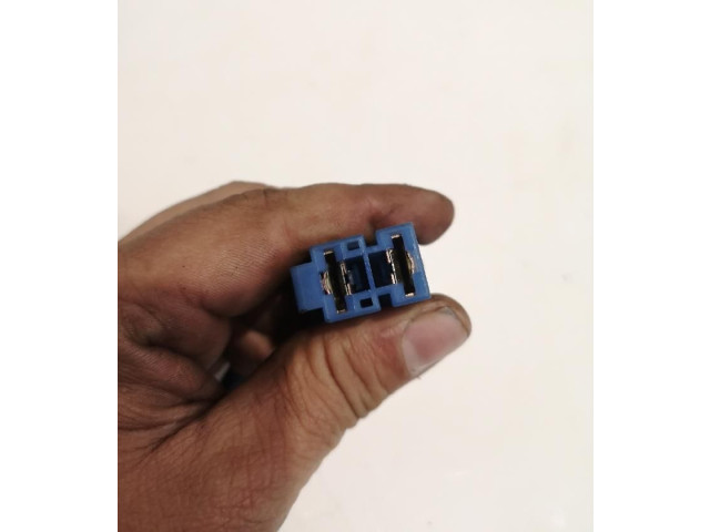 Рулевая рейка 7700437049 Renault Clio II 2001 - 2005 года