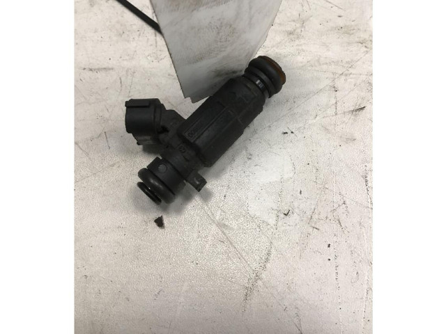 Форсунка     Hyundai Getz  G4HG 