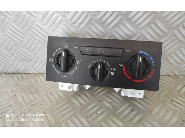 Блок управления климат-контролем 9676532480 Citroen Berlingo