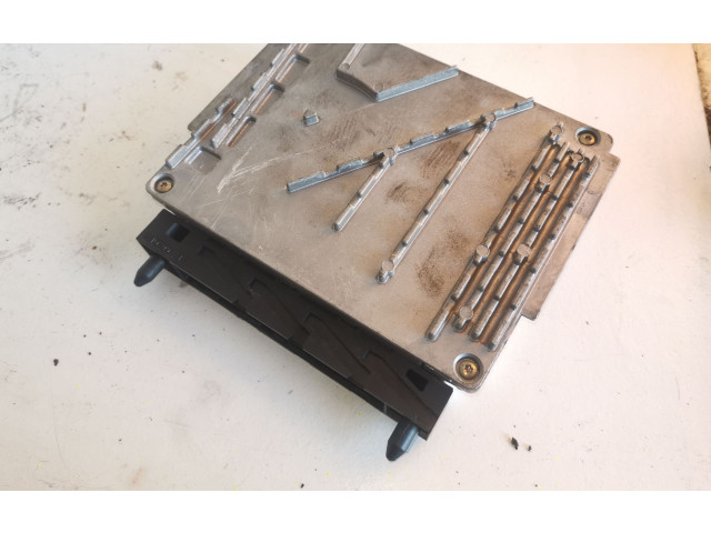 Řídící jednotka 0281001776, 09496667 Volvo S80 2000