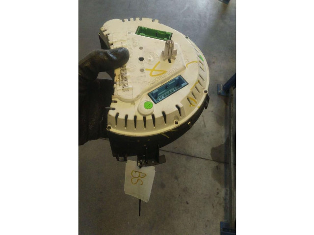 Přístrojová deska Volkswagen New Beetle 2002 47032