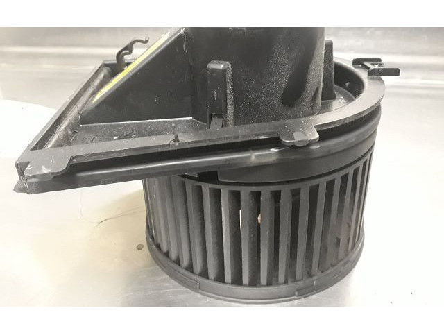 Вентилятор радиатора     194103002595    Audi A3 S3 8L 