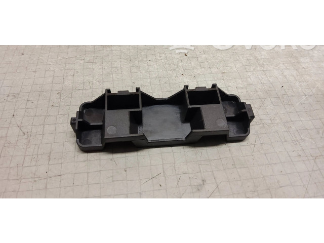 Pojistková skříňka 7H0907300A Volkswagen Transporter - Caravelle T5 2008