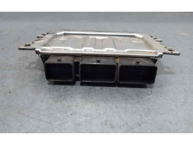 Блок управления двигателя 237108193R Dacia Dokker