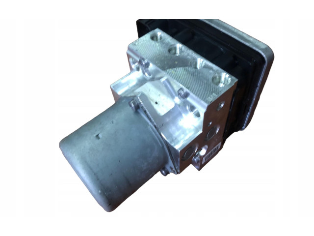 Блок АБС 6895454 BMW X3 G01 2018 - 2024 года