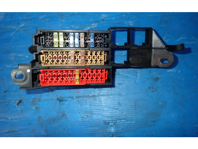   Pojistková skříňka 4L0971845A   Audi Q7 4L 2010