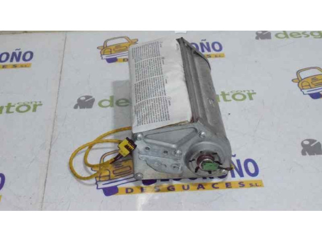 Подушка безопасности пассажира 72127056041, 39705604110W   BMW X3 E83