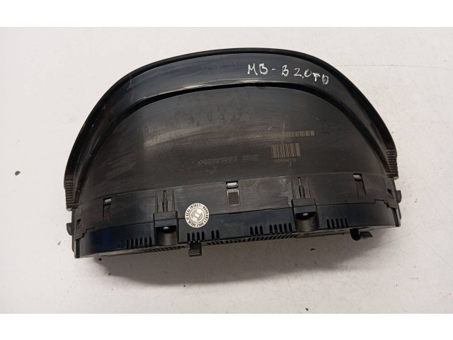 Přístrojová deska Mercedes-Benz A W168 1998 1031098110