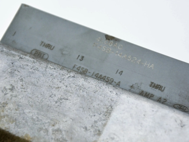 Блок управления двигателем Блок управления 95GB-12A650-CC   Ford Scorpio