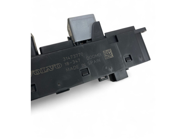 Блок предохранителей 31473770   Volvo XC90    