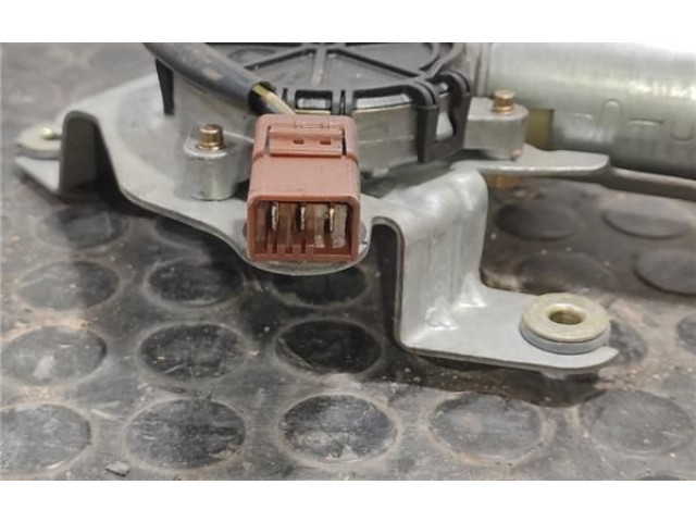 Моторчик заднего дворника 0390201408, 0397020406    Citroen Berlingo