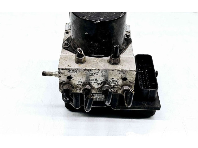 Блок АБС    Audi  A1  2010 - 2018 года