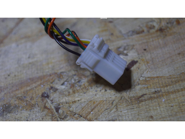 Зеркало электрическое Mitsubishi Outlander 2013 - 2021 года