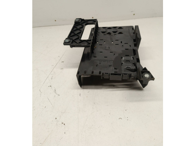 Pojistková skříňka 7L0937548C Audi Q7 4L 2011