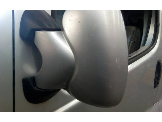 Zpětné zrcátko Nissan Primastar 2007