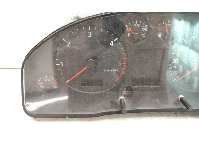 Панель приборов 4B0920932K, 110008948   Audi A6 S6 C5 4B       