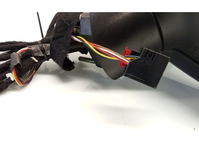 Зеркало электрическое Audi A1 2010 - 2018 года