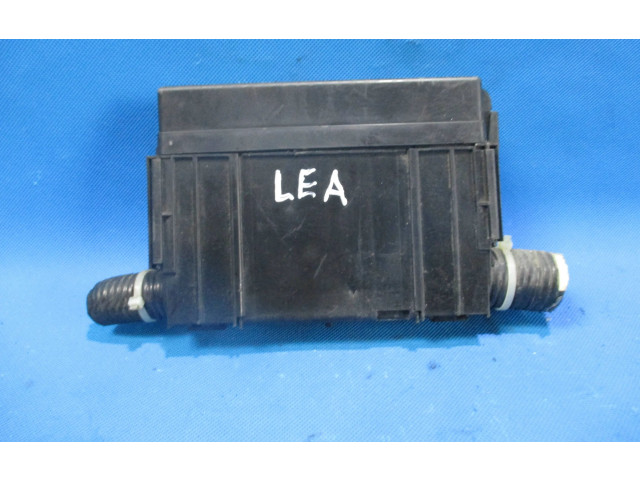   Pojistková skříňka 7154-7223-30   Nssan Juke I F15 2014