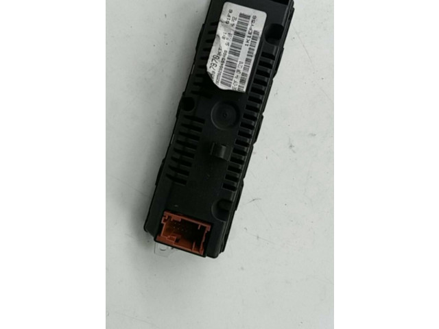 Дисплей       Citroen C2