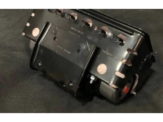 Подушка безопасности пассажира 1022507-00-A Tesla Model S