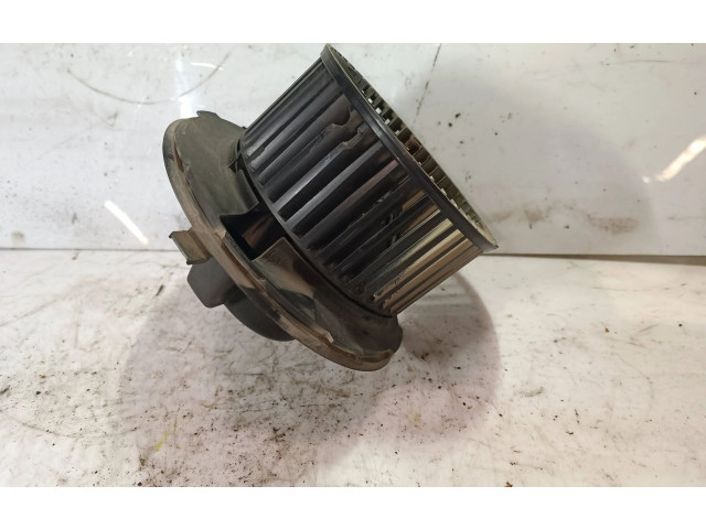 Вентилятор печки 1k1819015 Skoda Octavia Mk2 (1Z)