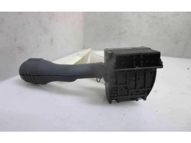 Ручка стеклоочистителей 7700832722, 7700832722   Renault Twingo I