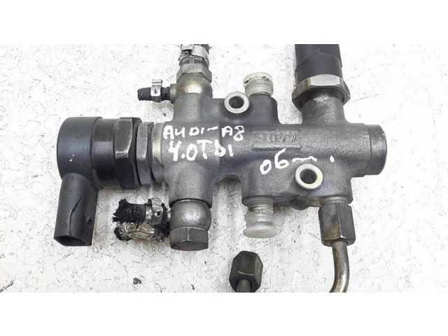 Vstřikovací lišta 057130763H, F00R101615   Audi A8 S8 D3 4E  pro naftový motor 4.0  