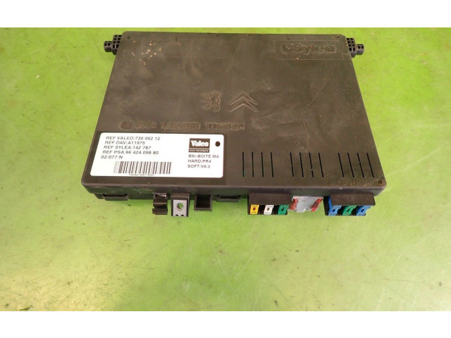   Pojistková skříňka 964240988073006212   Citroen Berlingo 2002