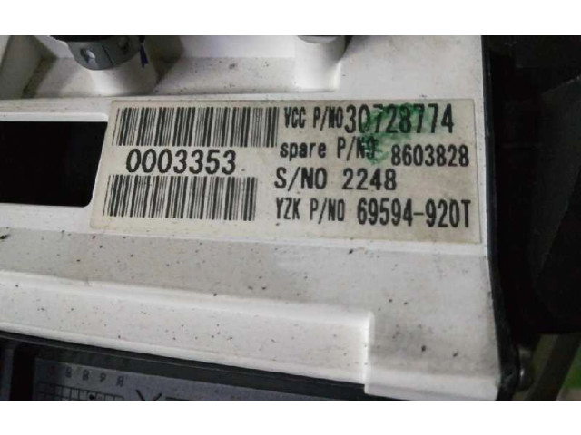 Панель приборов 30710071, 0090059 Volvo C70