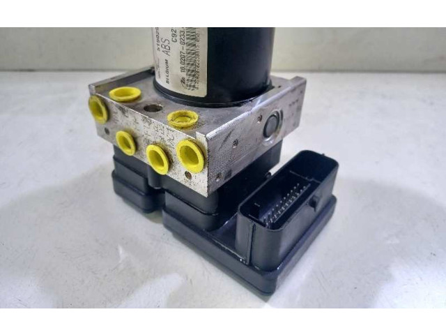 Блок АБС 95513923, 51902576   Opel  Combo D  2011 - 2017 года