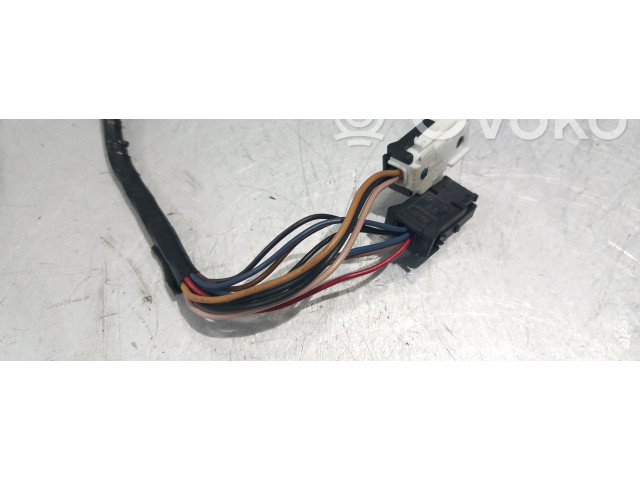 Зеркало электрическое Fiat 500X 2014 - года