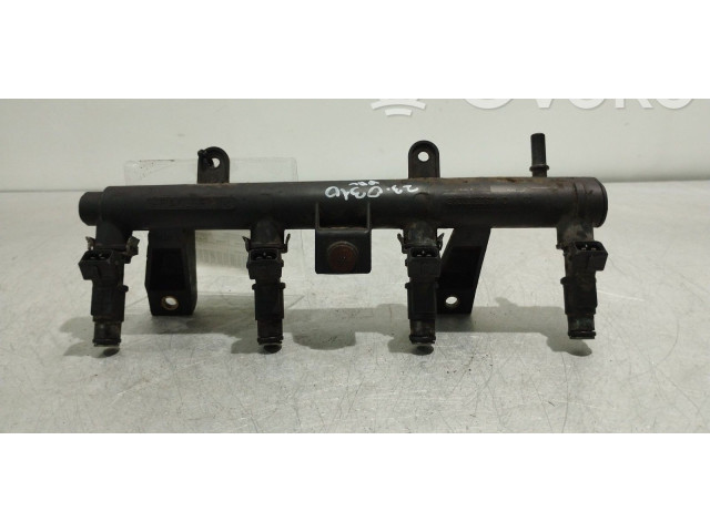 Топливная рампа 9628982980C   Peugeot 306  