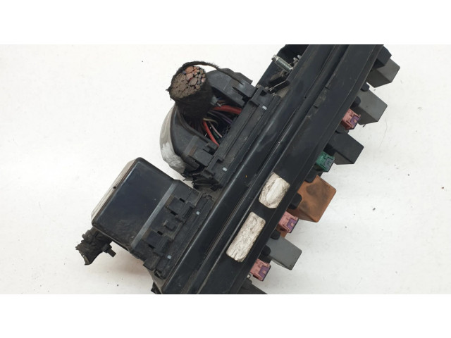 Pojistková skříňka 94580644 Chevrolet Captiva 2008