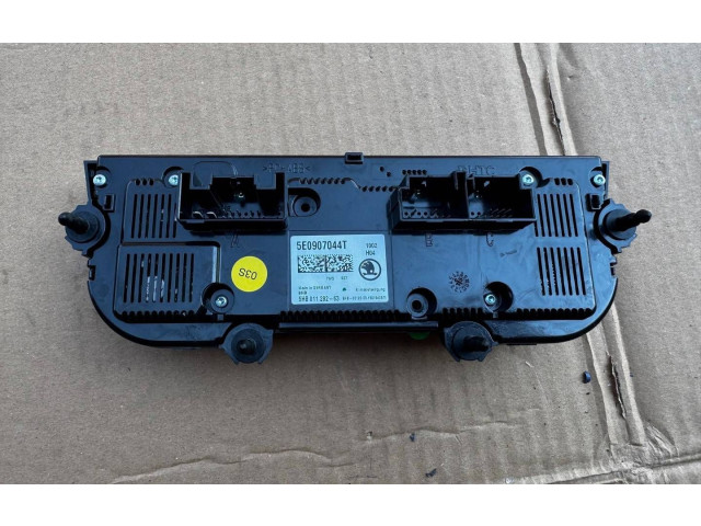 Блок управления климат-контролем 5E0907044T, 5HB01128263   Skoda Octavia Mk3 (5E)