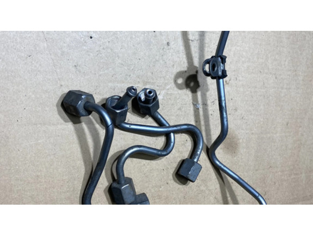 Топливная трубка (трубки)