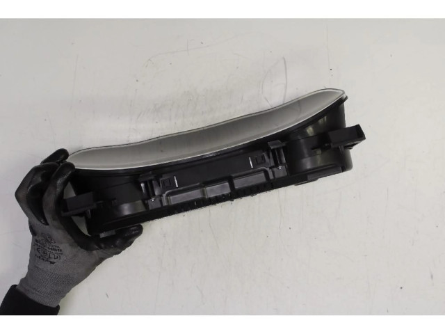 Панель приборов    Jeep Renegade       