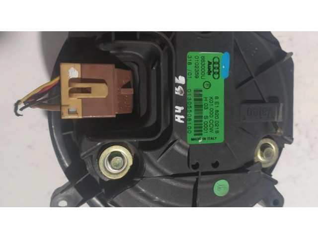 Вентилятор печки    8E1820021B, 663000U   Audi A4 S4 B6 8E 8H