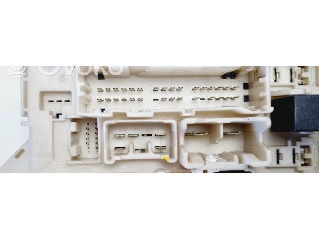 Комплект блоков управления MR951770, MM0038001 Mitsubishi Colt