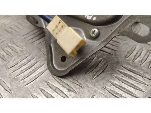 Моторчик заднего дворника 85130B1020 Daihatsu Sirion