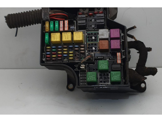 Блок предохранителей    Opel Combo C    