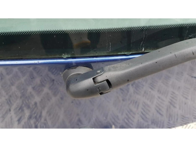 Моторчик заднего дворника     Fiat Punto (188)