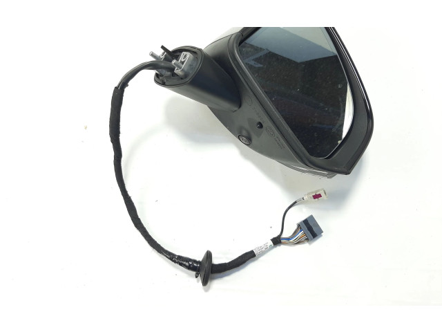 Зеркало электрическое Volvo XC40 - года