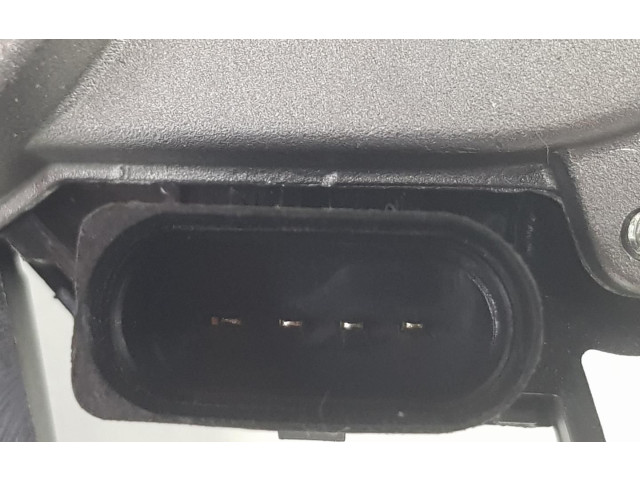 Моторчик заднего дворника 8V0955711C, 8V0955711C Cupra Leon