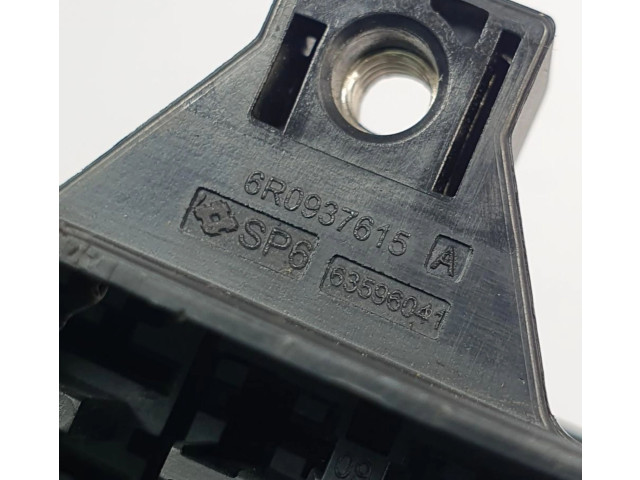 Pojistková skříňka 6R0937615A Volkswagen New Beetle 2016